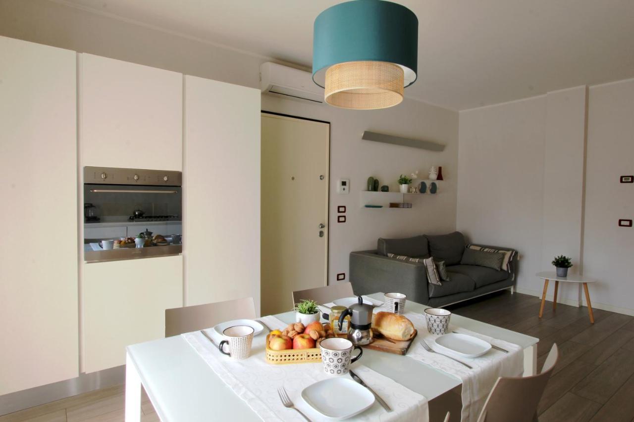 Apartament La Casa Di Cele Desenzano del Garda Zewnętrze zdjęcie
