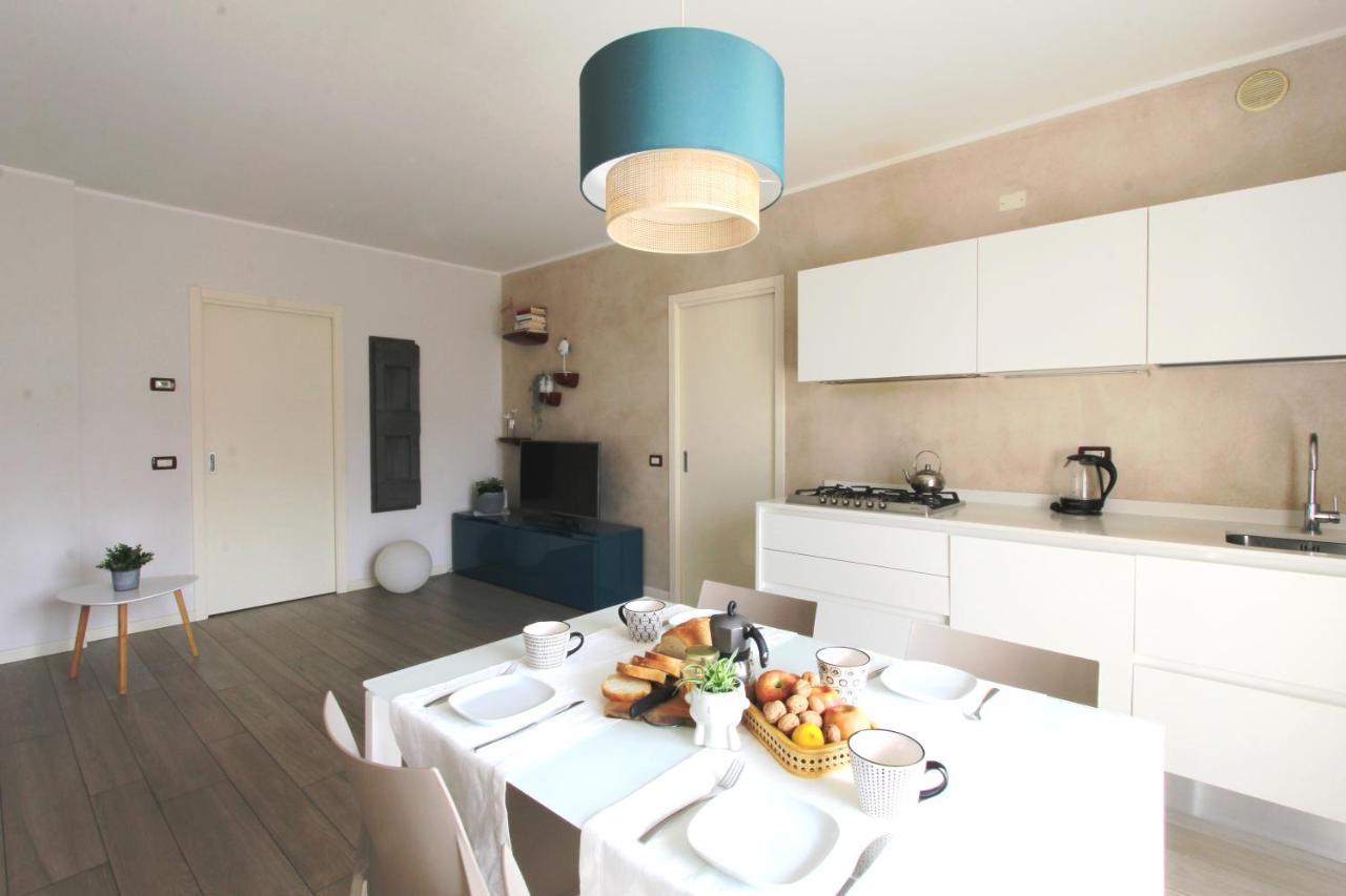 Apartament La Casa Di Cele Desenzano del Garda Zewnętrze zdjęcie
