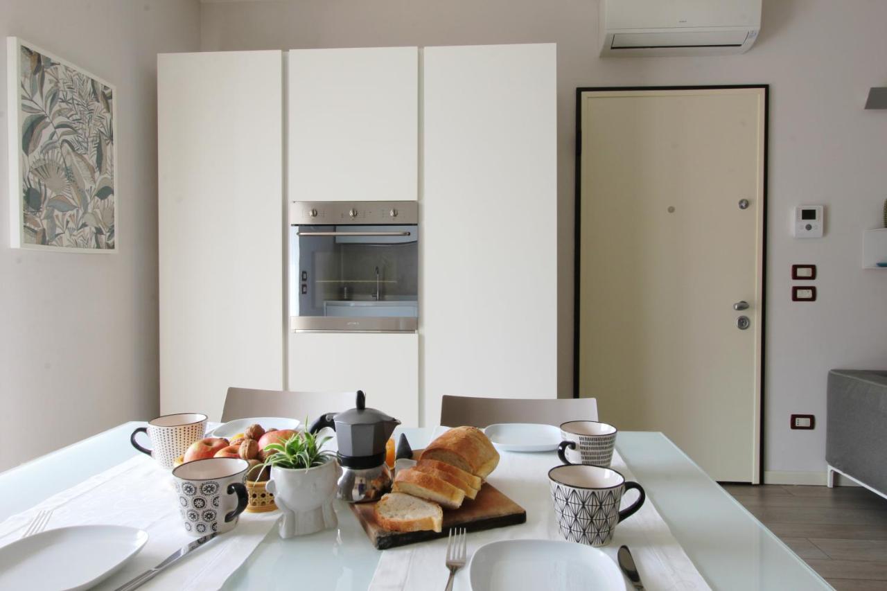 Apartament La Casa Di Cele Desenzano del Garda Zewnętrze zdjęcie